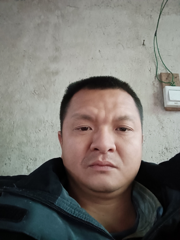 兰成龙的第二张照片--闽侯相亲网