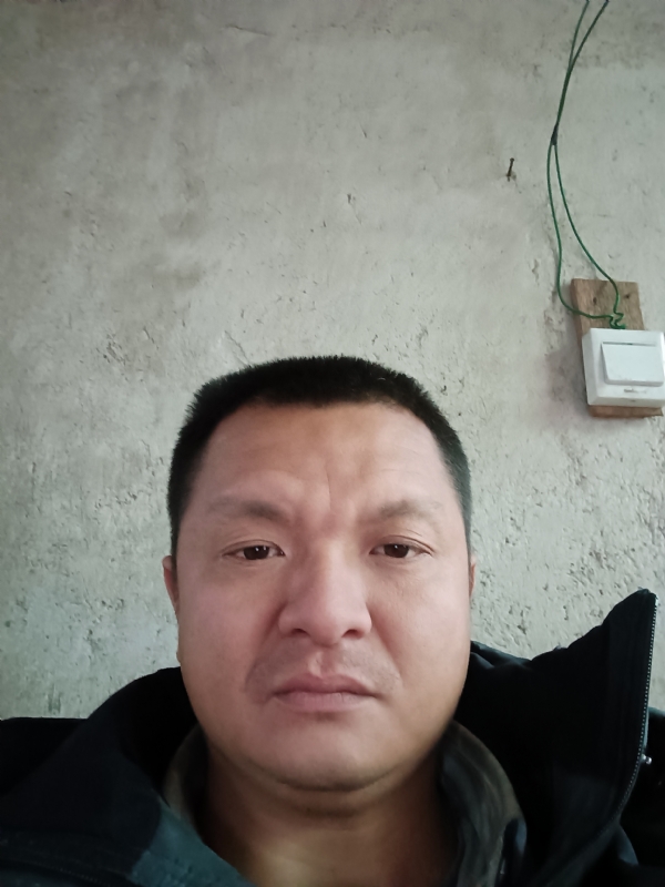 兰成龙的第三张照片--闽侯相亲网